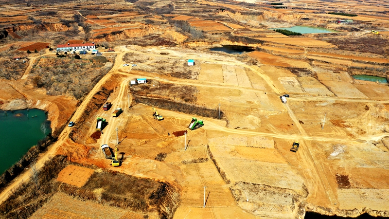 03-2022年鳌山卫街道射箭口村工矿废弃地整治项目施工中.jpg