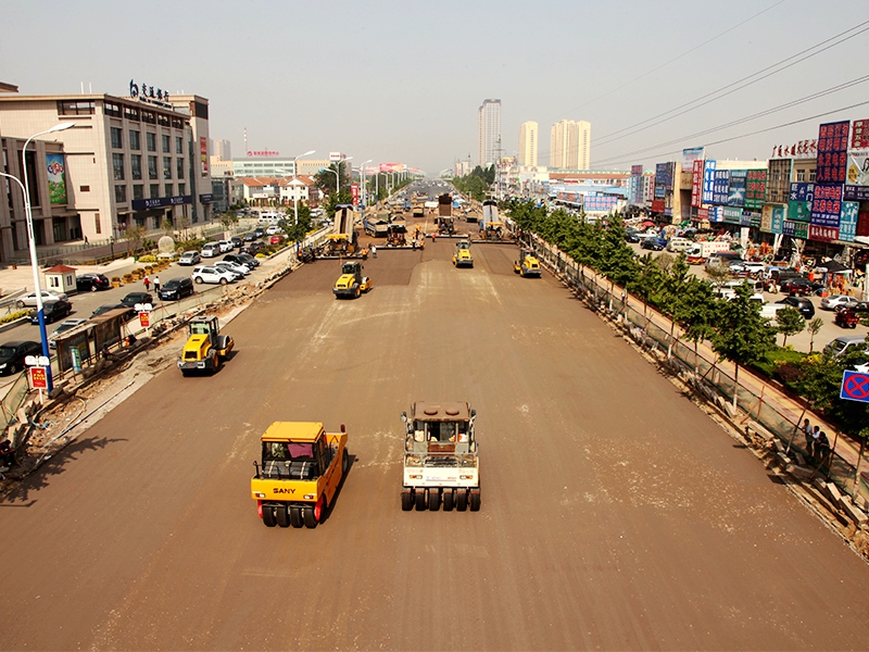 鹤山路西段大修工程.jpg